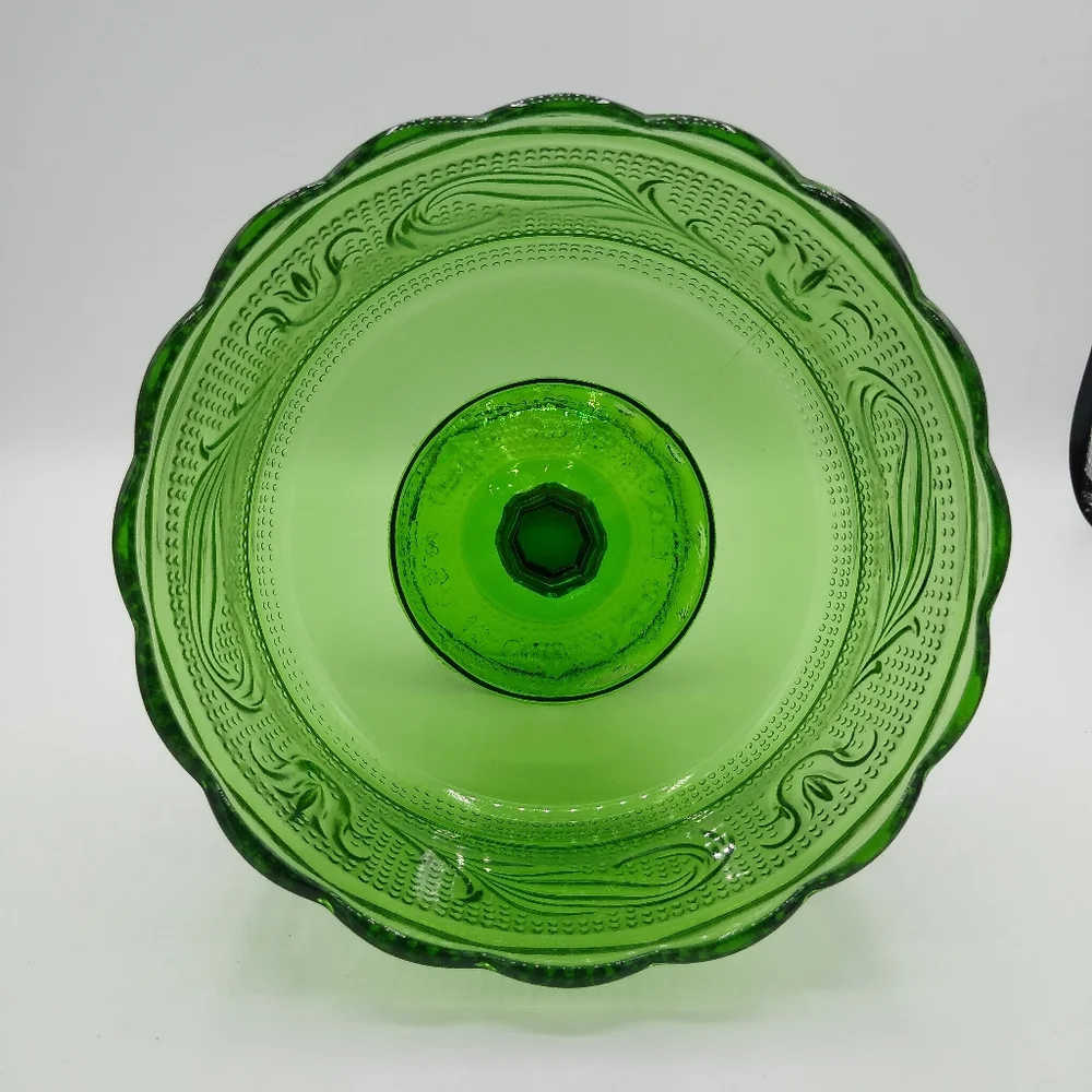 E.O. Brody Emerald Green Pressed Glass Scalloped Pedestal Bowl Vintage Compote - Picture 2 of 15